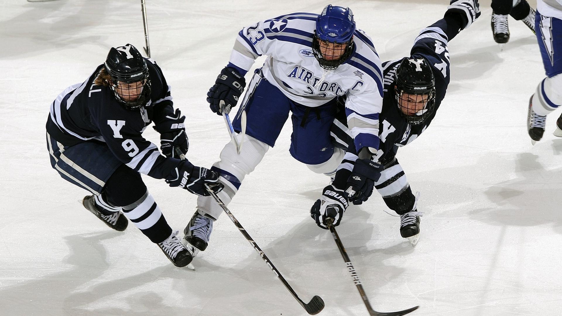 任重道远！两战不胜曼联问题难解 压力越来越大的阿莫林陷入矛盾